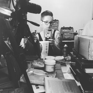 Meet your Posher, Earth_to_kelli